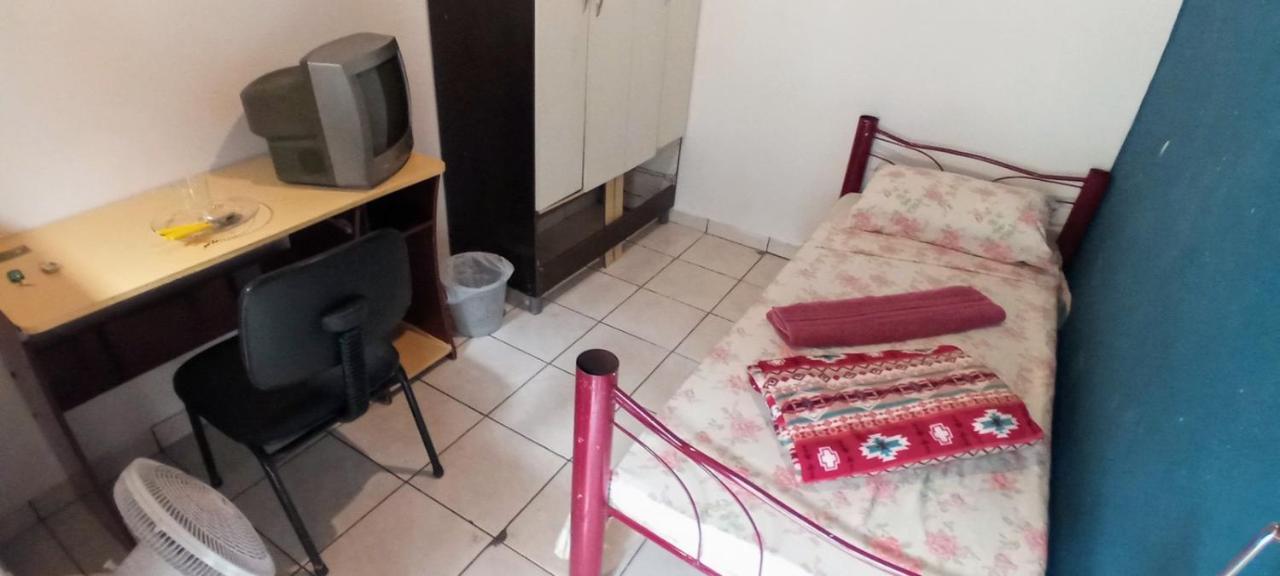Morada Bemtevi Guest House Sao Jose dos Campos Luaran gambar